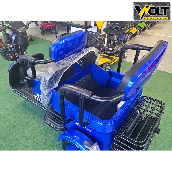cargo trimestna trikolka bullmax b10 ce sertifikat blue 8