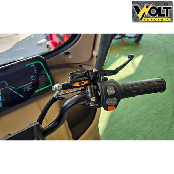 Двуместна електрическа триколка с покрив bullmax cruiser 2, 3000w, 72v, ce сертификат