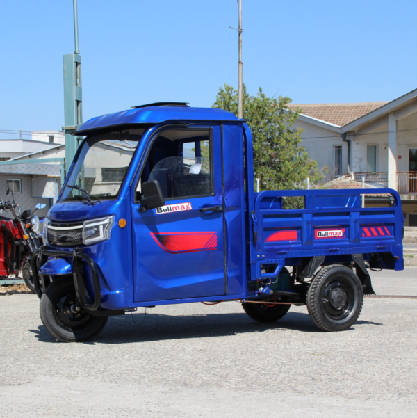 Електрическа товарна триколка cargo pro 4000w с кабина – товароносимост до 600 кг